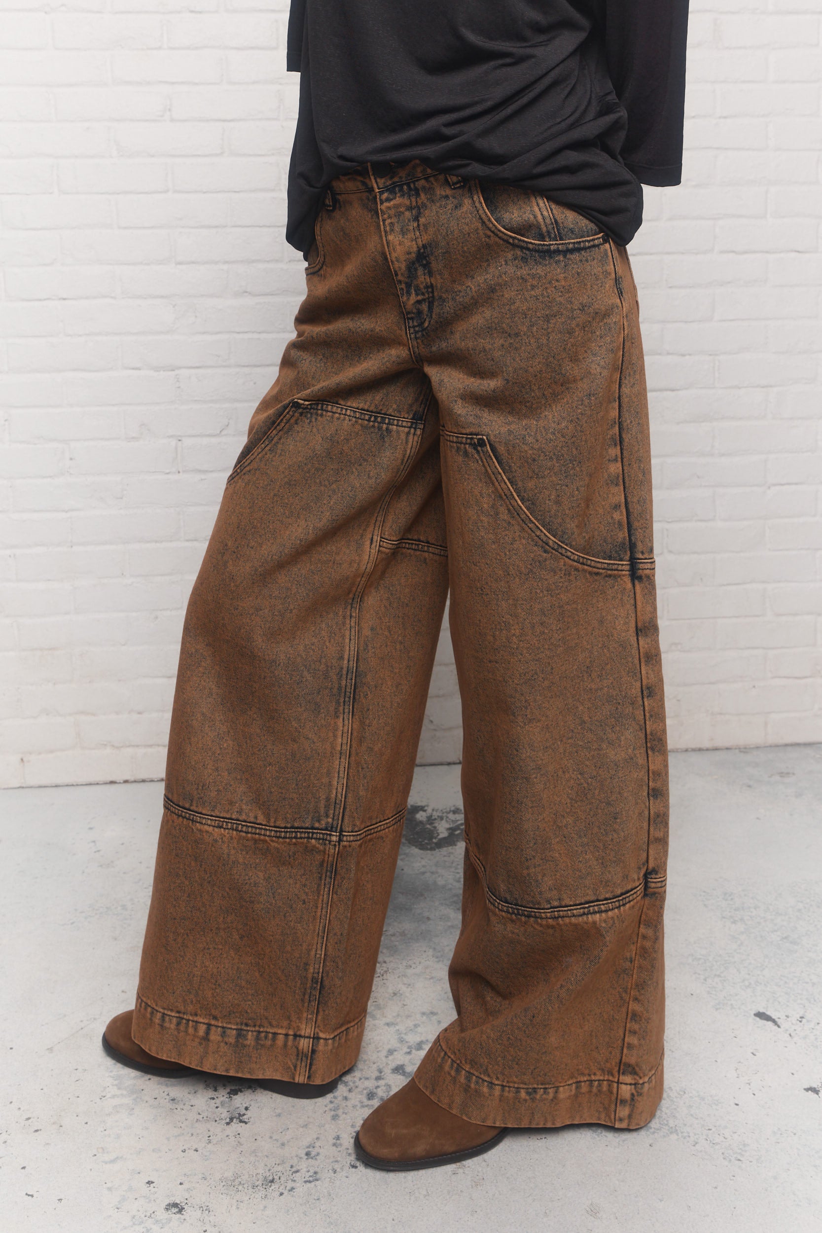 Belleza | Jeans ample brun délavé - Image 4