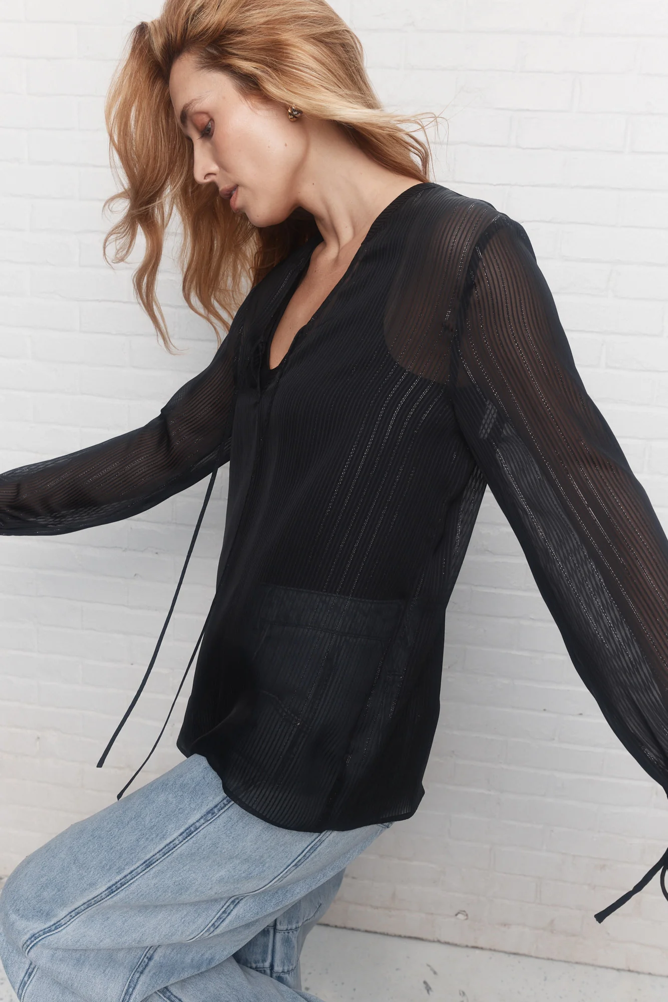 Bianca | Blouse noire métallique - Image 5