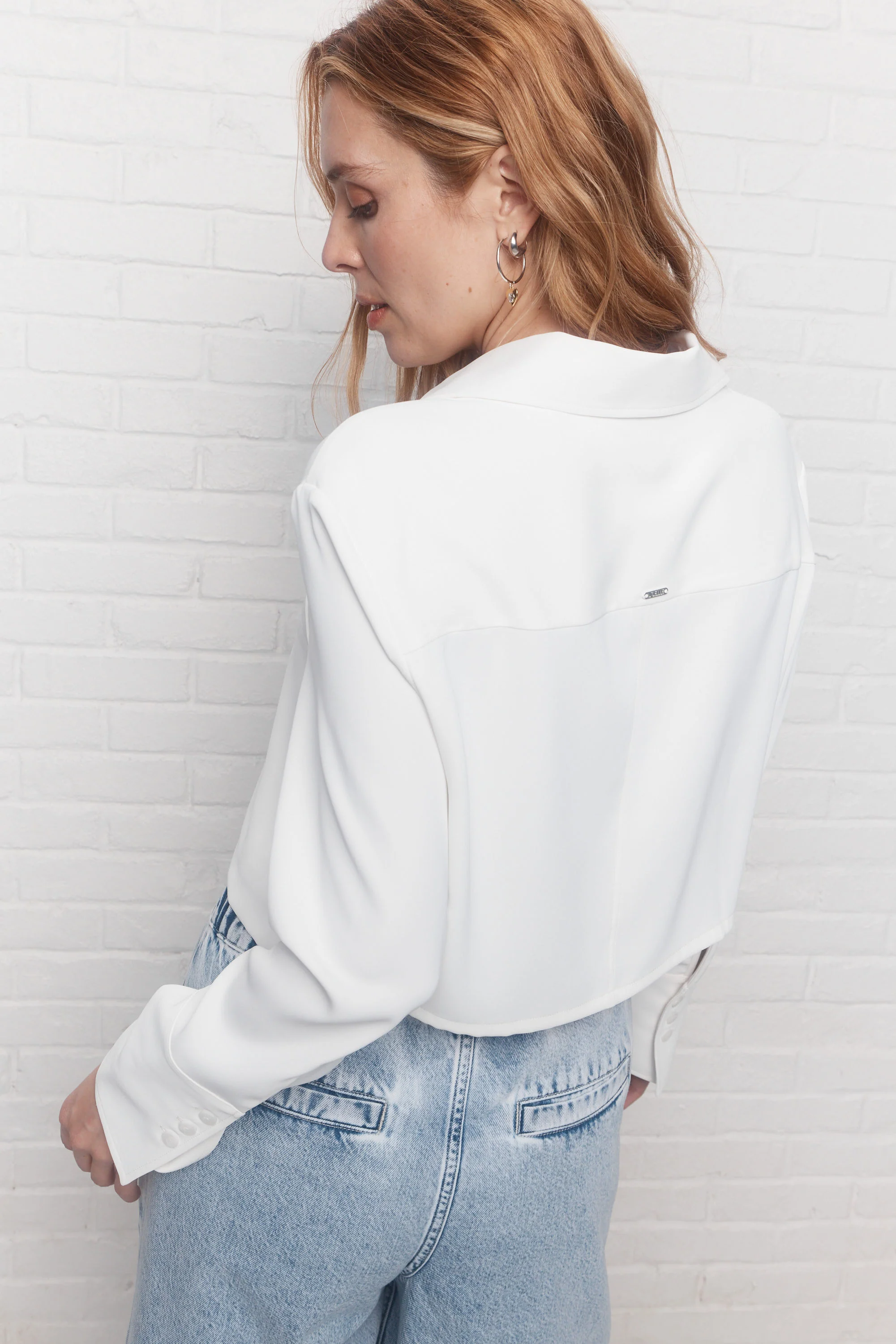 Britta | Chemise courte blanche - Image 5