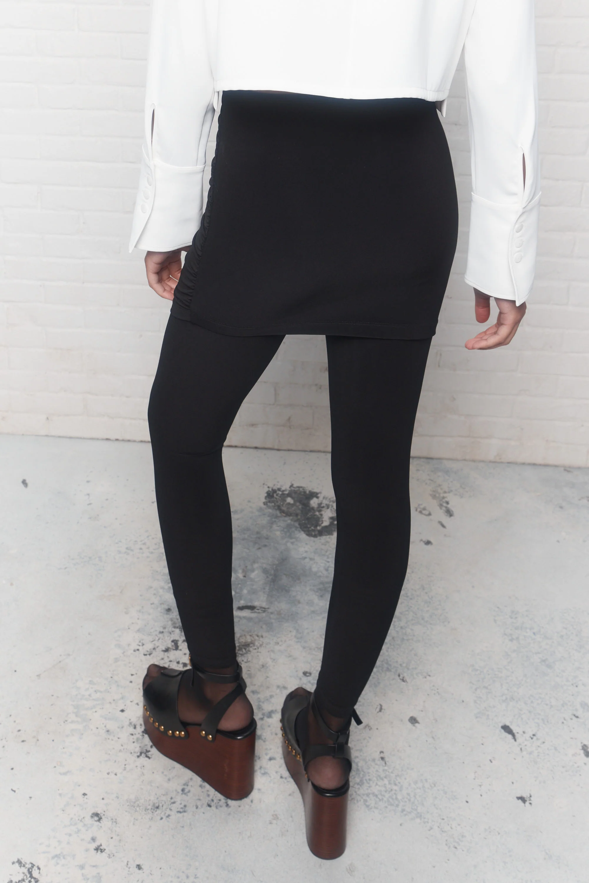 Mabel | Legging noir avec jupe intégrée - Image 5