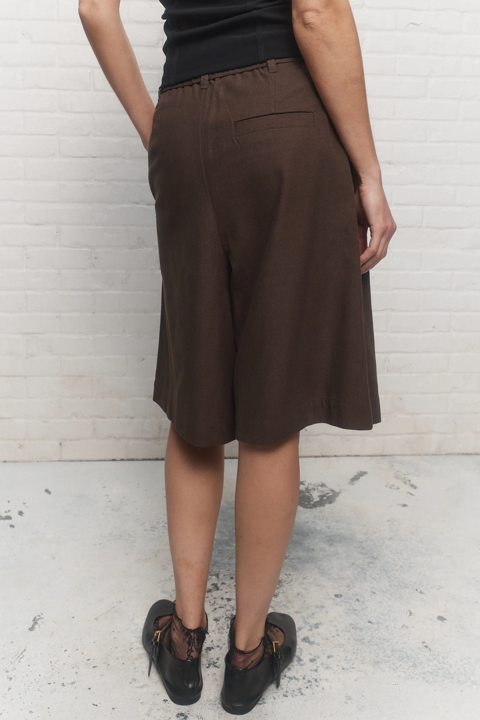 Marlow | Short brun foncé - Image 5