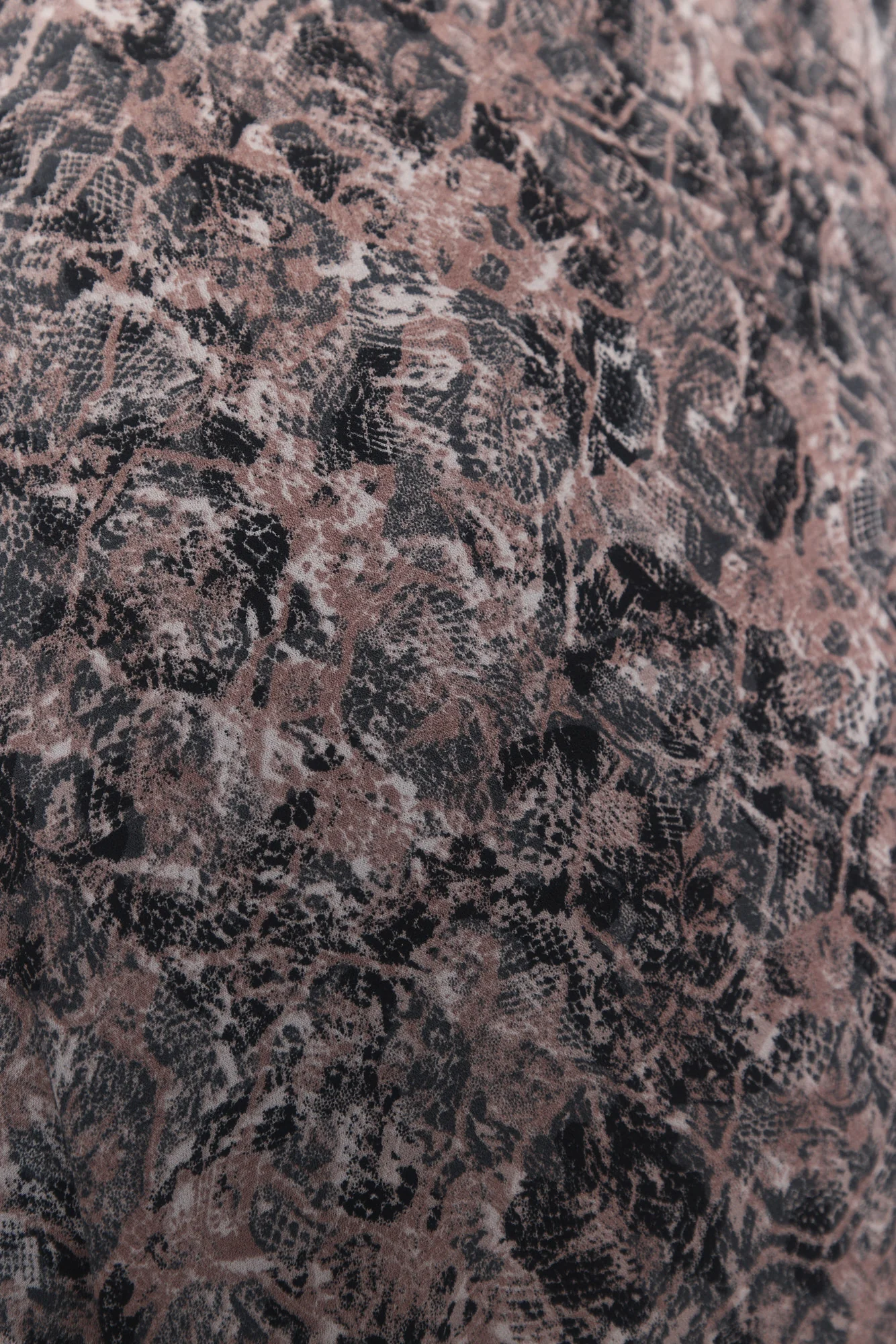 Peony | Robe imprimé serpent - Image 12
