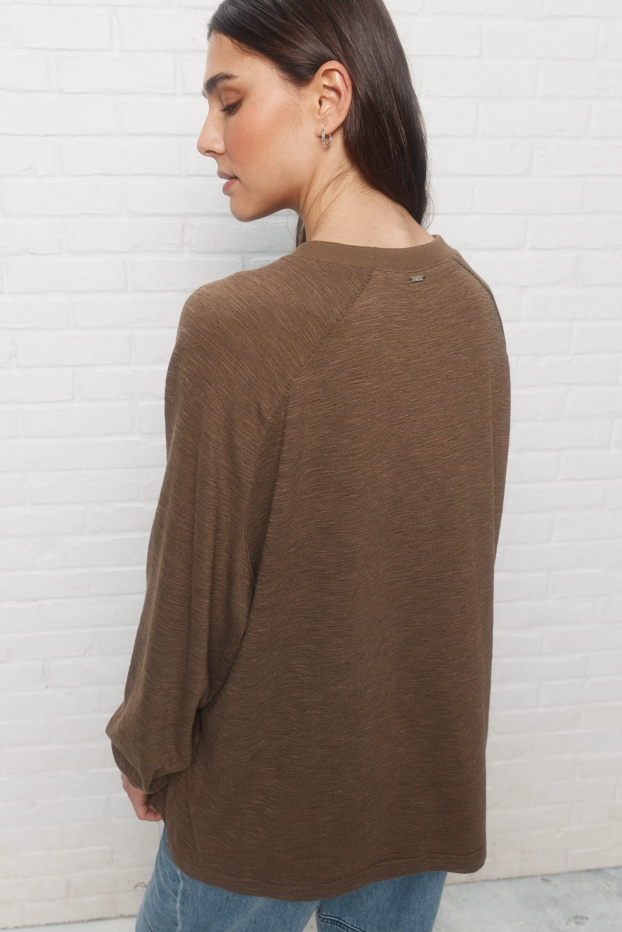 Renaud | Chandail brun - Image 5