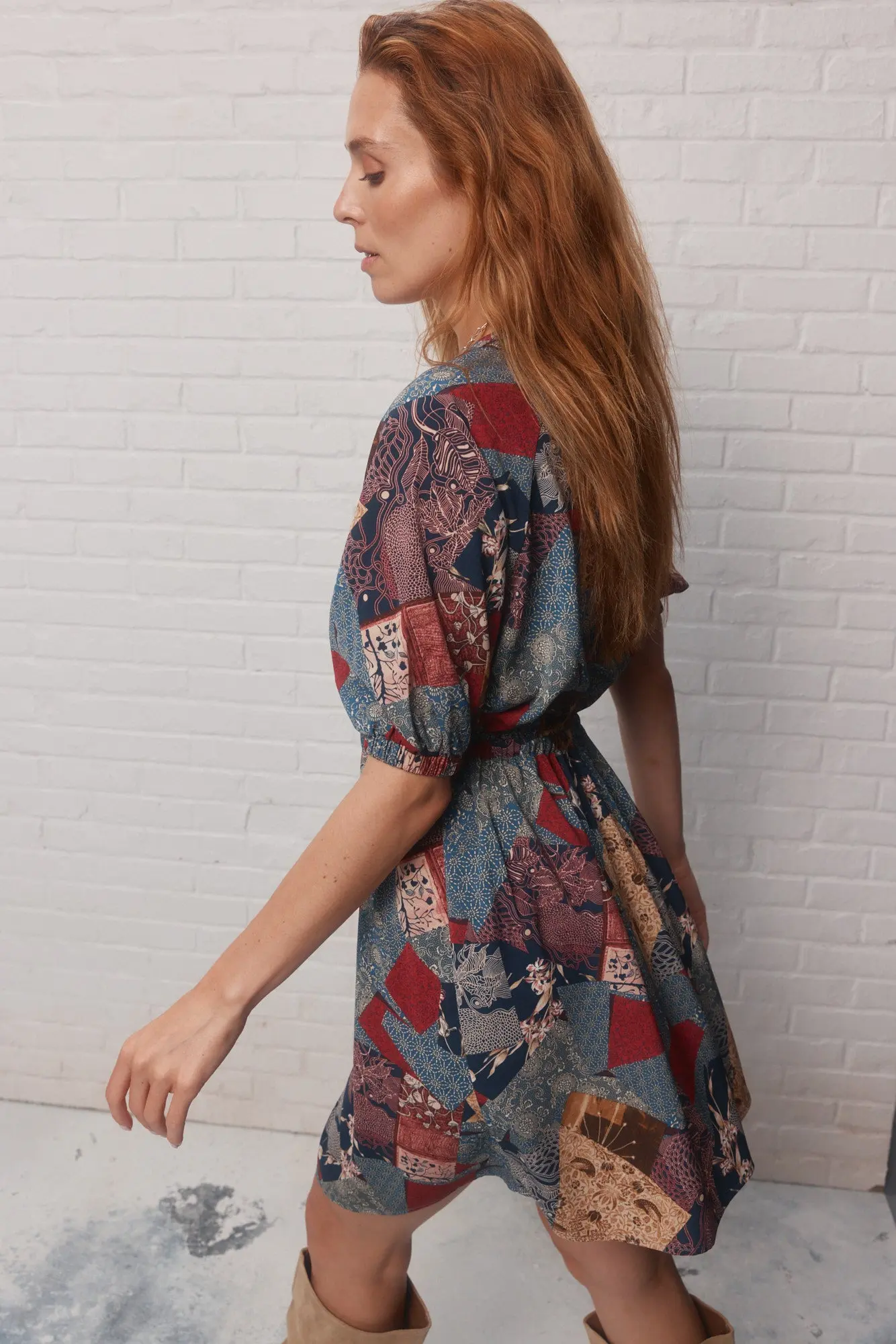 Robe courte bleue patchwork | Lizzy - Image 5