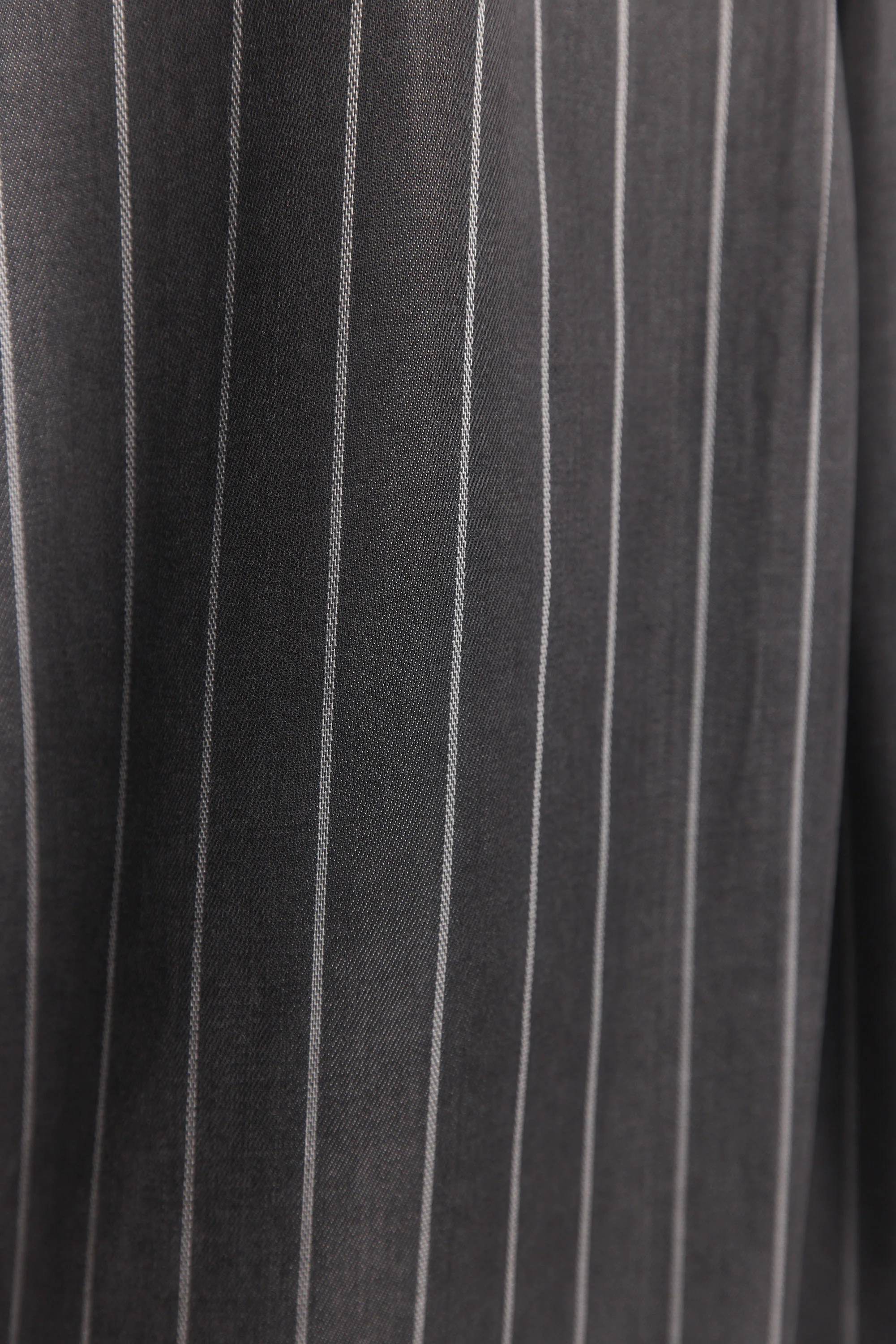 Valentine | Chemise noire à rayures - Image 7