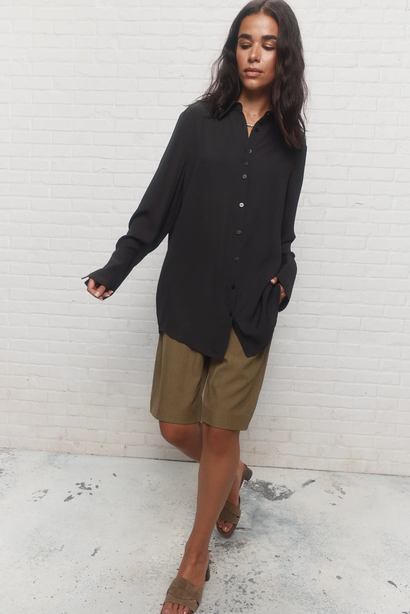 Valentine | Chemise noire - Image 3